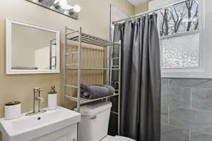 131 Haskell St, Beaver Dam, WI 53916 - Photo 11