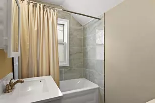 131 Haskell St, Beaver Dam, WI 53916 - Photo 21