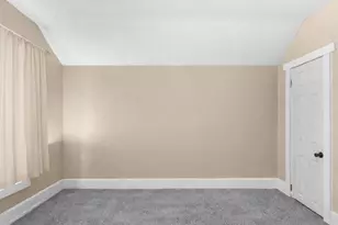 131 Haskell St, Beaver Dam, WI 53916 - Photo 17