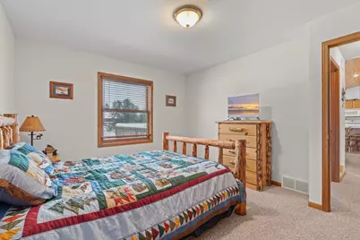 266 Oakbrook Drive, Wisconsin Dells, WI 53965 - Photo 23