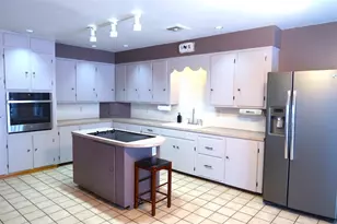 1560 Windsor St, Sun Prairie, WI 53590 - Photo 5