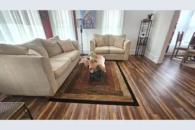 125 S Lincoln Street, Elkhorn, WI 53121 - Photo 11