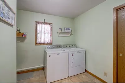 W5885 Genrich Road, Rio, WI 53960 - Photo 37