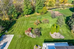 332 Harvard Dr, DeForest, WI 53532 - Photo 5