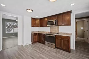 633 Hill St, Orfordville, WI 53576 - Photo 11