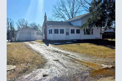 237 E Pearl Street, Neshkoro, WI 53939 - Photo 1