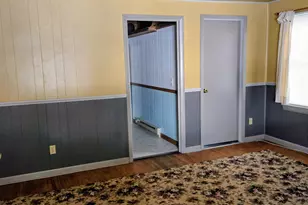 237 E Pearl St, Neshkoro, WI 53939 - Photo 9