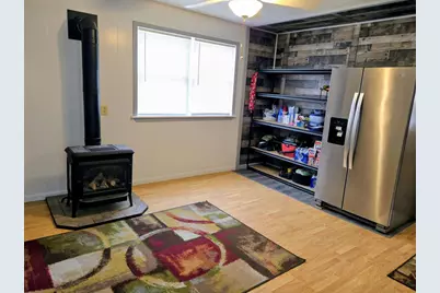 237 E Pearl Street, Neshkoro, WI 53939 - Photo 5