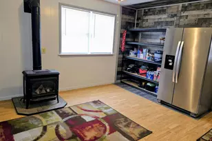 237 E Pearl St, Neshkoro, WI 53939 - Photo 5