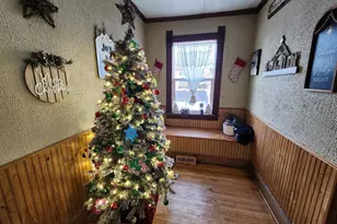 410 Parker Dr, Janesville, WI 53545 - Photo 9