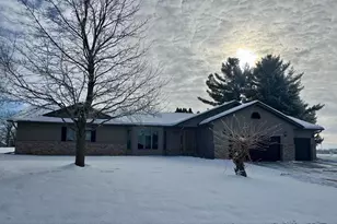 314 Forest St, Fox Lake, WI 53933 - Photo 5