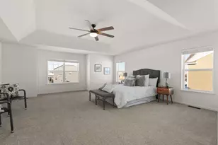 908 Yorktown Rd, DeForest, WI 53532 - Photo 5