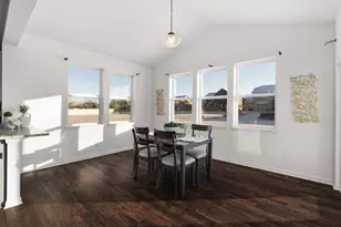 908 Yorktown Rd, DeForest, WI 53532 - Photo 3