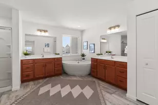 908 Yorktown Rd, DeForest, WI 53532 - Photo 33