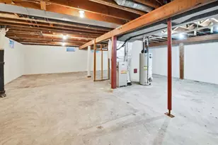 3930 Nakoma Rd, Madison, WI 53711 - Photo 37