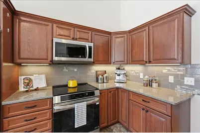 925 S Holt Circle, Madison, WI 53719 - Photo 11