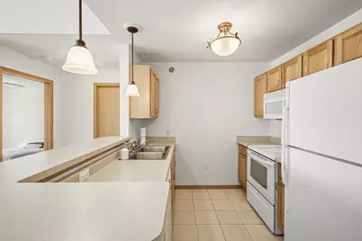 6836 Parkside Circle, Windsor, WI 53532 - Photo 11