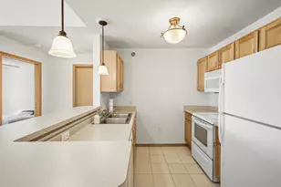 6836 Parkside Cir, Windsor, WI 53532 - Photo 11