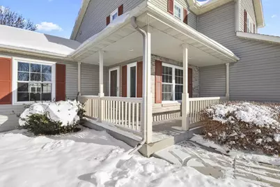 805 Violet Lane, Oregon, WI 53575 - Photo 3