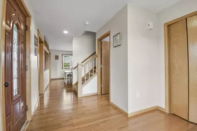 805 Violet Lane, Oregon, WI 53575 - Photo 5