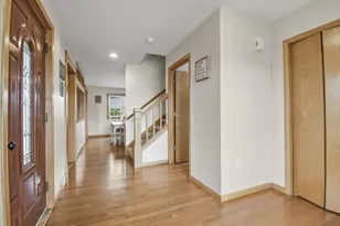 805 Violet Ln, Oregon, WI 53575 - Photo 5