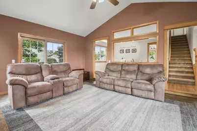 805 Violet Lane, Oregon, WI 53575 - Photo 7