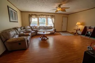 N5070 Pfaff Rd, Mauston, WI 53948 - Photo 7