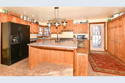 3819 N Roherty Road, Janesville, WI 53536 - Photo 13