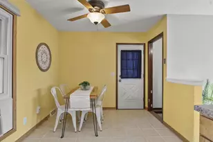 305 Belmont Rd, Madison, WI 53714 - Photo 7