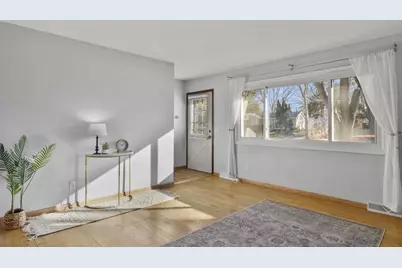 305 Belmont Road, Madison, WI 53714 - Photo 5