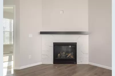 1798 Summerfield Way, Sun Prairie, WI 53590 - Photo 5