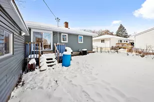 1422 Nevada Rd, Madison, WI 53704 - Photo 27