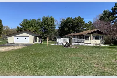 W1026 Laurie Lane, Montello, WI 53949 - Photo 5