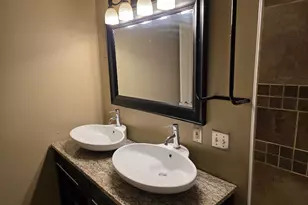 4326 Melody Ln, Madison, WI 53704 - Photo 7