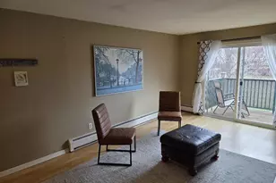 4326 Melody Ln, Madison, WI 53704 - Photo 7