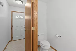 6725 Reston Heights Dr, Madison, WI 53718 - Photo 3