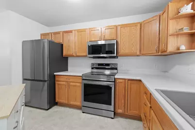 6725 Reston Heights Drive #3, Madison, WI 53718 - Photo 7