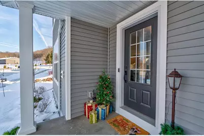 2327 Autumn Lake Parkway, Madison, WI 53718 - Photo 5