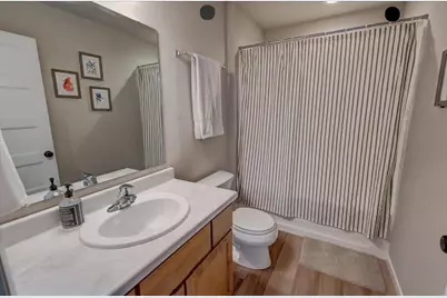 2327 Autumn Lake Parkway, Madison, WI 53718 - Photo 37