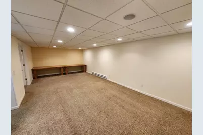 2715 N Wuthering Hills Drive, Janesville, WI 53546 - Photo 11