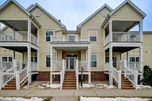 3027 Providence St, Sun Prairie, WI 53590 - Photo 1