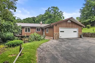 88 E Waterloo Rd, Waterloo, WI 53594 - Photo 3