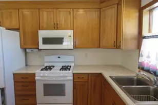 472 Jones Dr, Randolph, WI 53956 - Photo 9