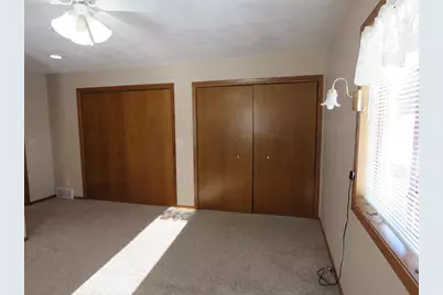 472 Jones Drive, Randolph, WI 53956 - Photo 15