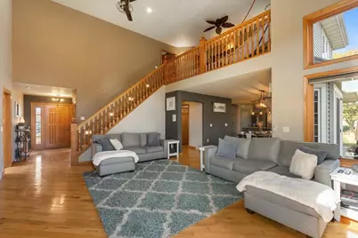 6399 Irving Drive, Sun Prairie, WI 53590 - Photo 9