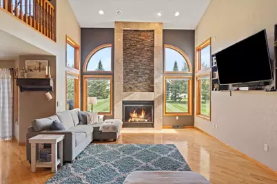 6399 Irving Drive, Sun Prairie, WI 53590 - Photo 5