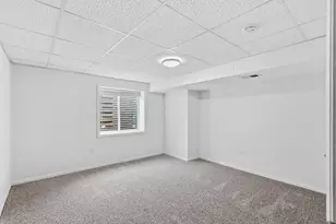 190 S Oak St, Oregon, WI 53575 - Photo 51