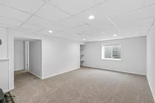 190 S Oak St, Oregon, WI 53575 - Photo 47