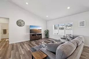 1256 Stanley Wy, Verona, WI 53593 - Photo 7