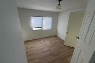 6361 S 27th Street, Franklin, WI 53132 - Photo 9